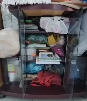 TV Trolly With Wheel