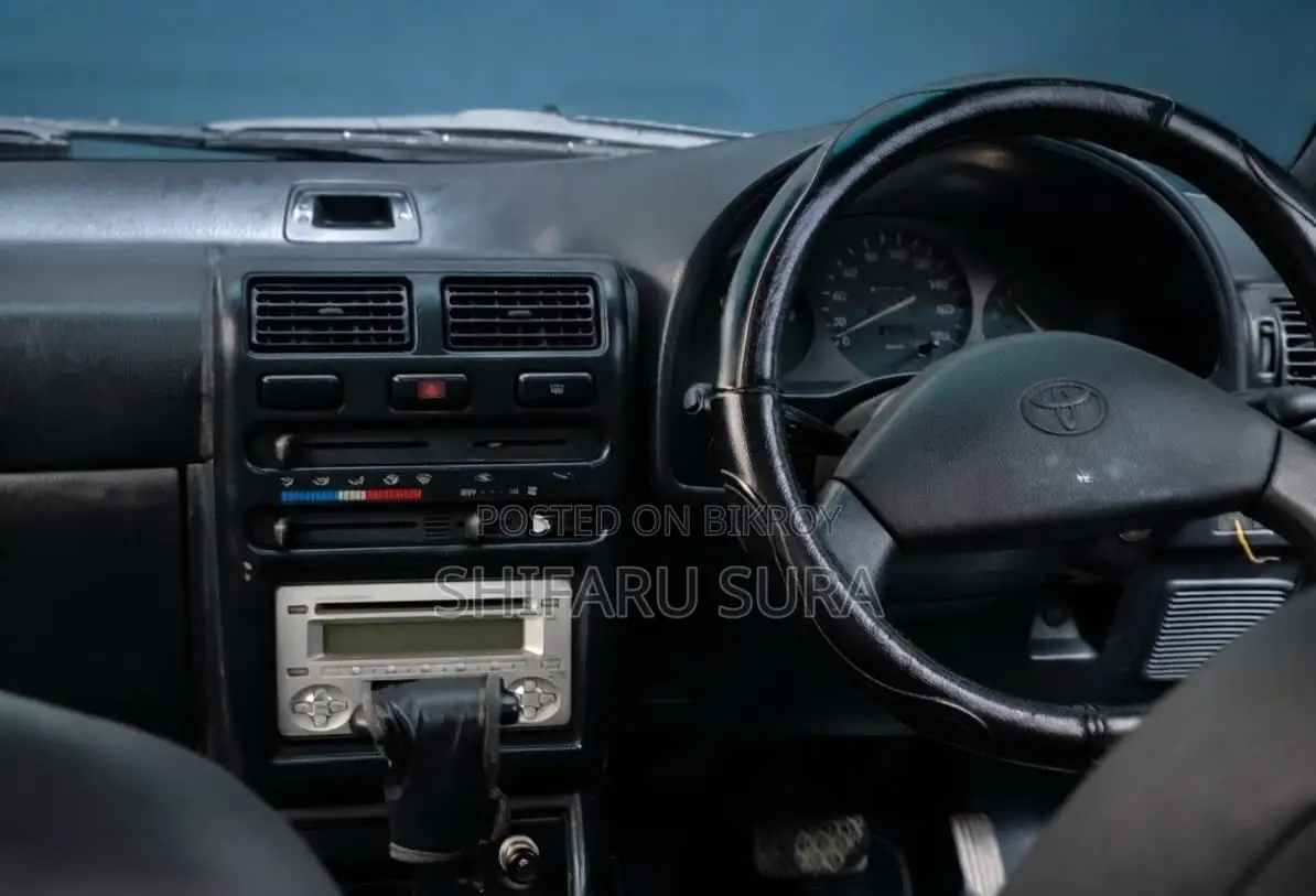 Toyota Starlet Glanza 1995 Silver
