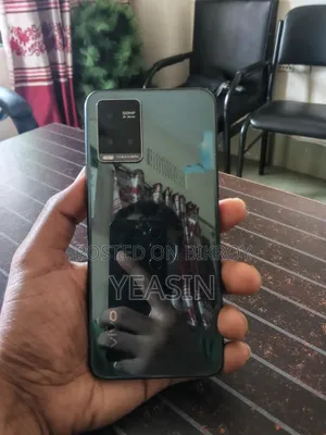 Vivo Y33s 128 GB Black