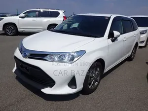 Toyota Corolla Fielder 1.5 Hybrid FWD 2021 White