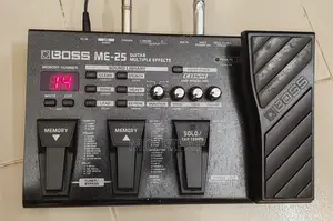 BOSS ME25 গিটার প্রসেসর