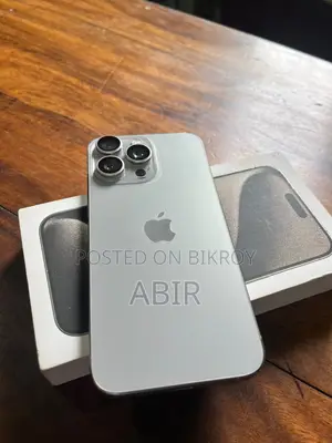 Apple iPhone 15 Pro Max 256 GB Gray