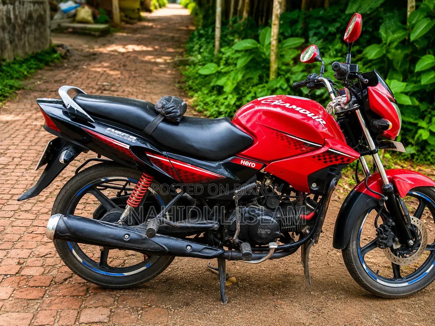 Hero Glamour 2022 Red