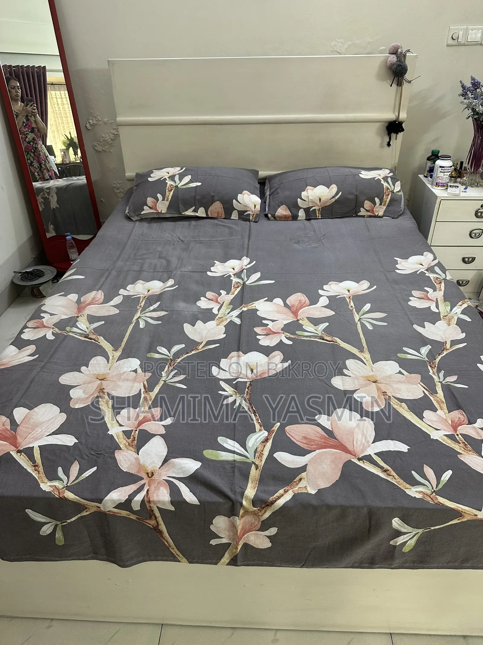 Foreign Bedsheets