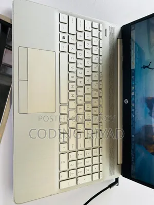 ল্যাপটপ HP 15s 4GB Intel Core I3 SSD 512GB