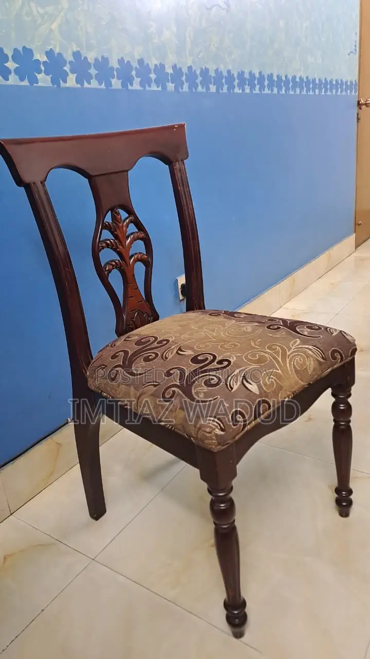 Dining Table With 4 Chairs