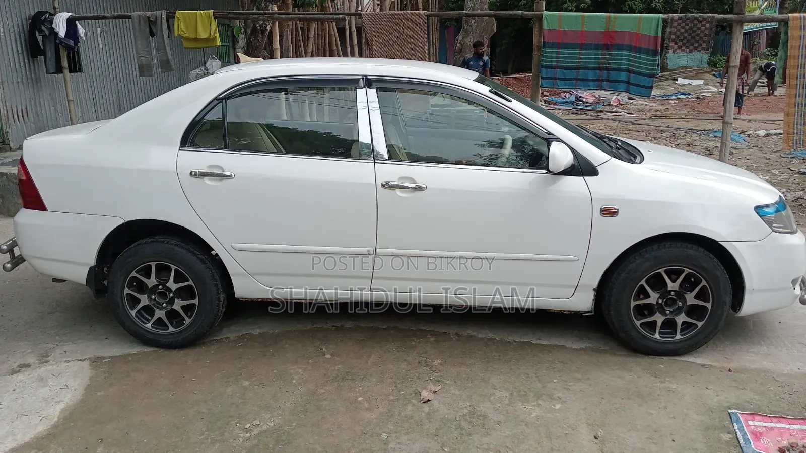 Toyota Corolla 2004 White