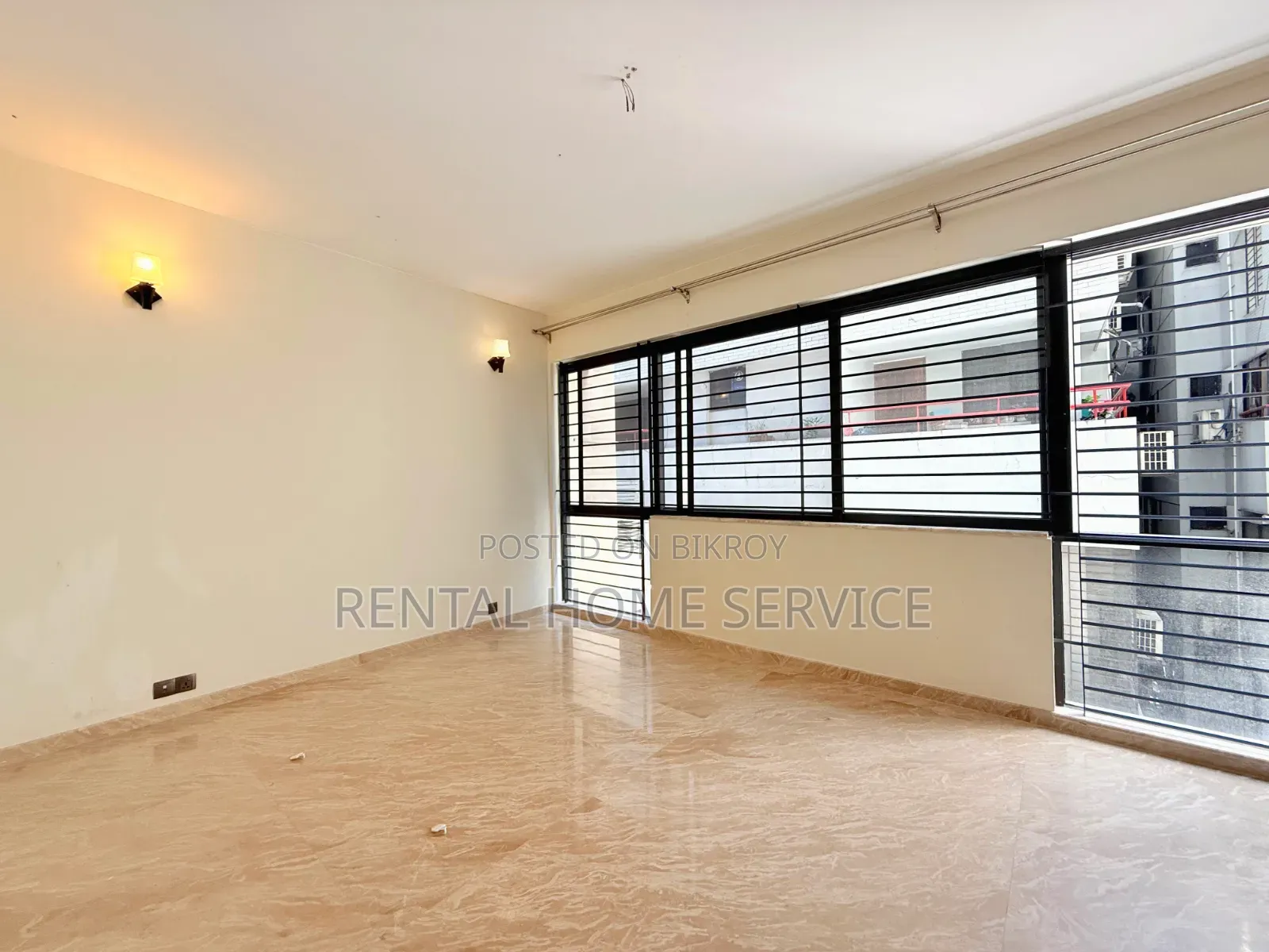 4-Bedroom Apartment in Semi-Furnished for Rent