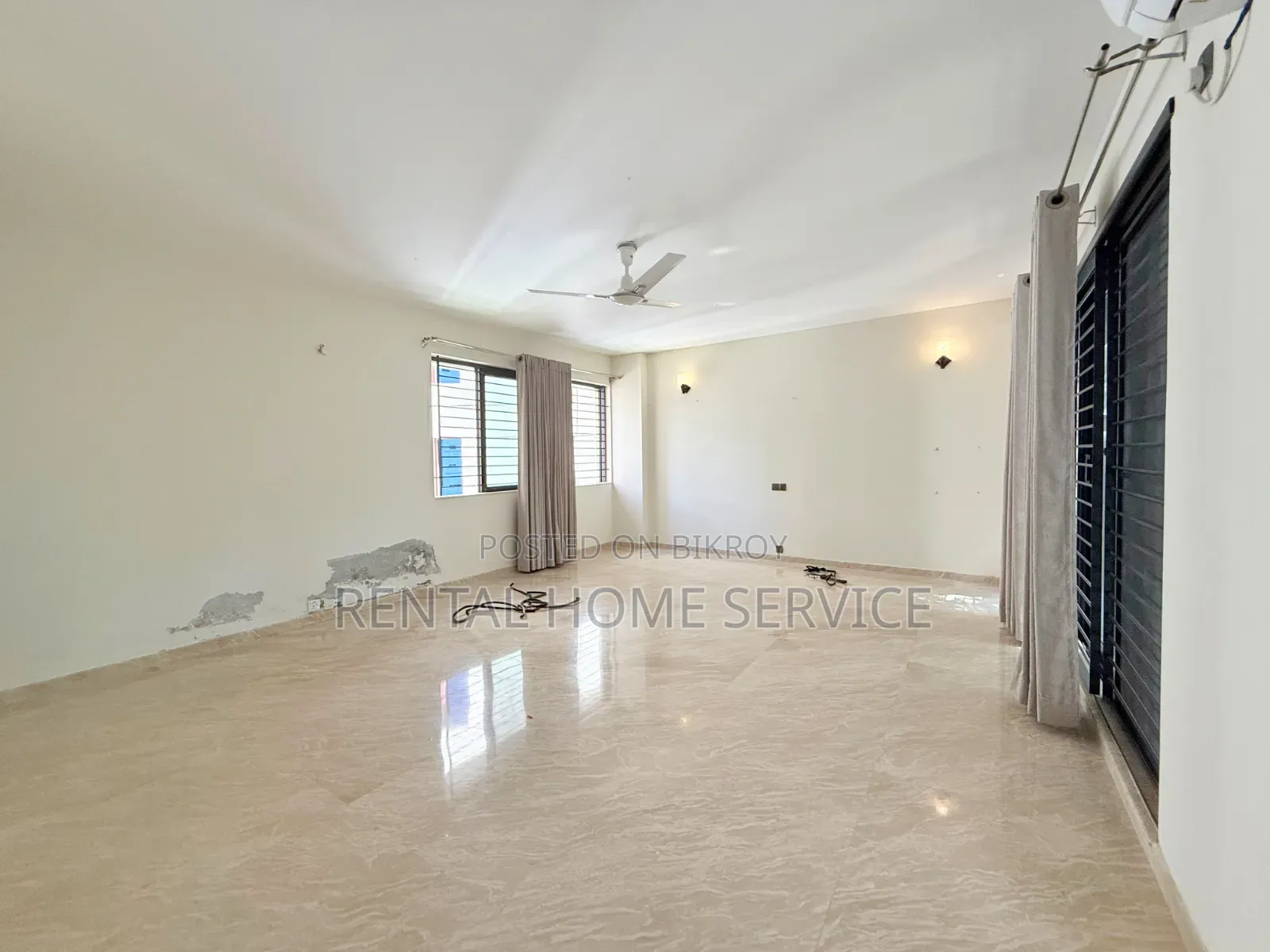4-Bedroom Apartment in Semi-Furnished for Rent