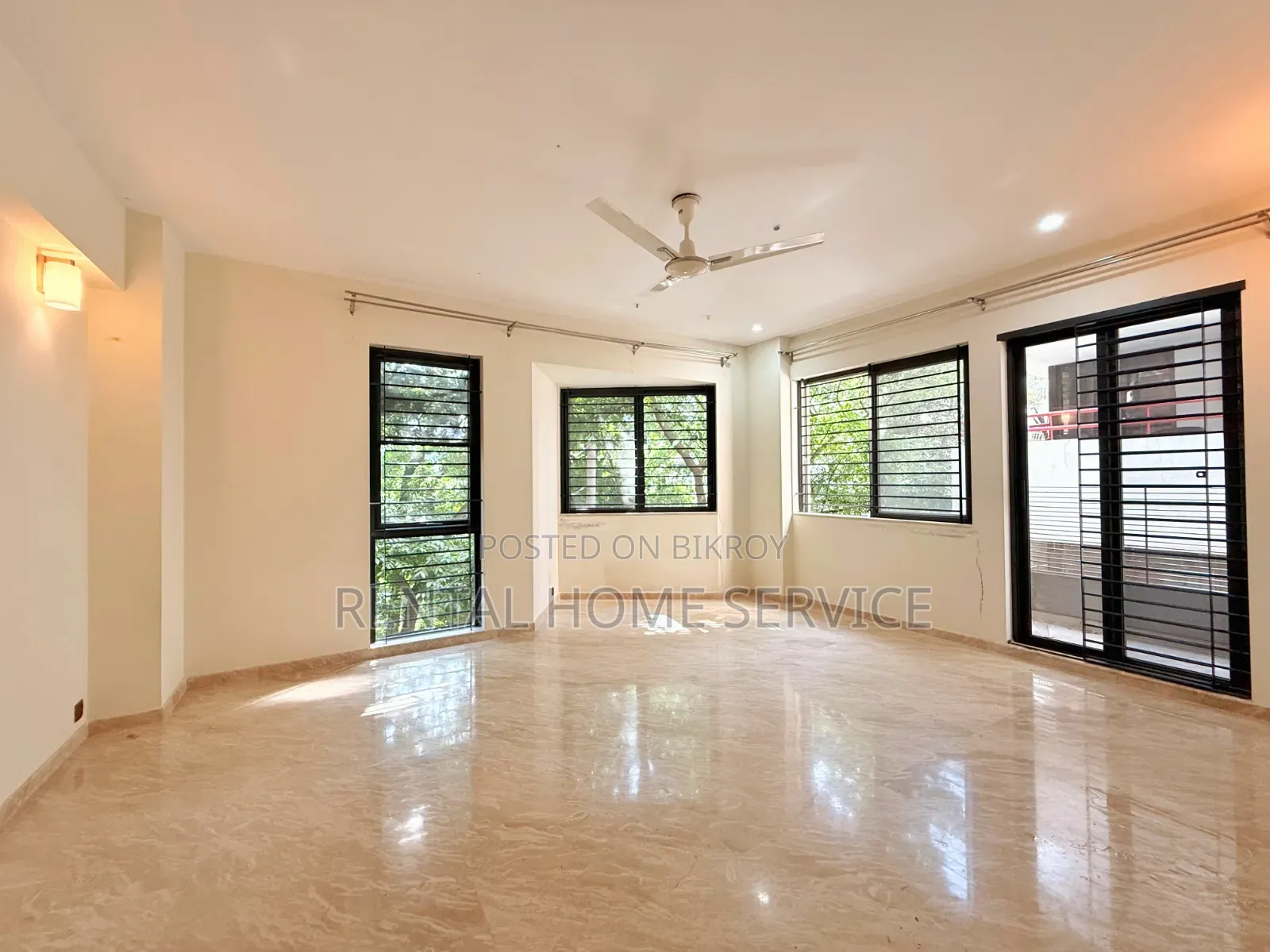 4-Bedroom Apartment in Semi-Furnished for Rent