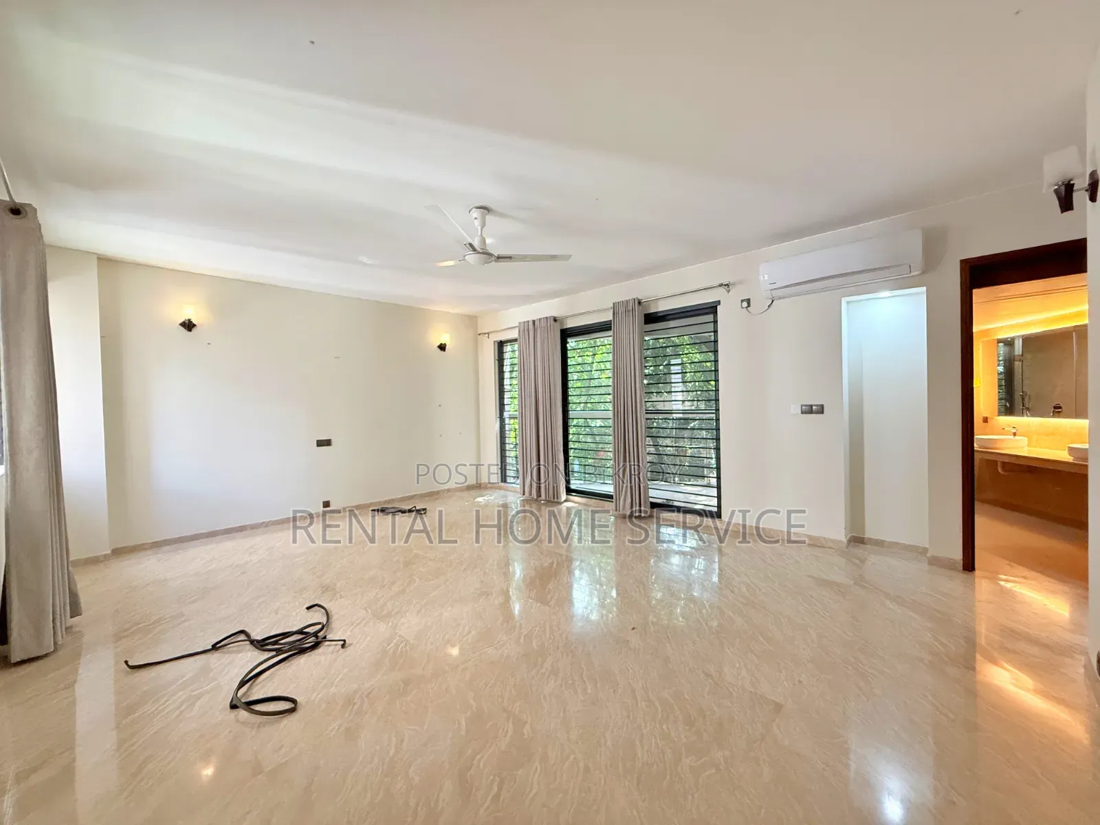4-Bedroom Apartment in Semi-Furnished for Rent