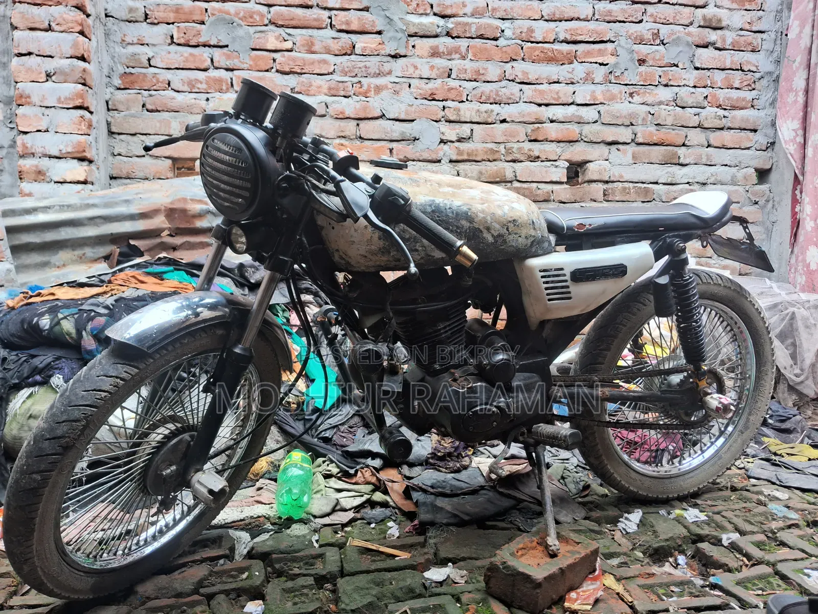 Dayang DY125-28 1982 Black