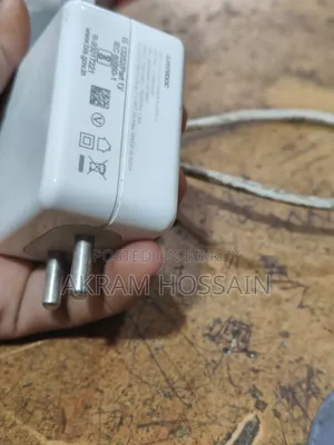 মোবাইল চার্জার