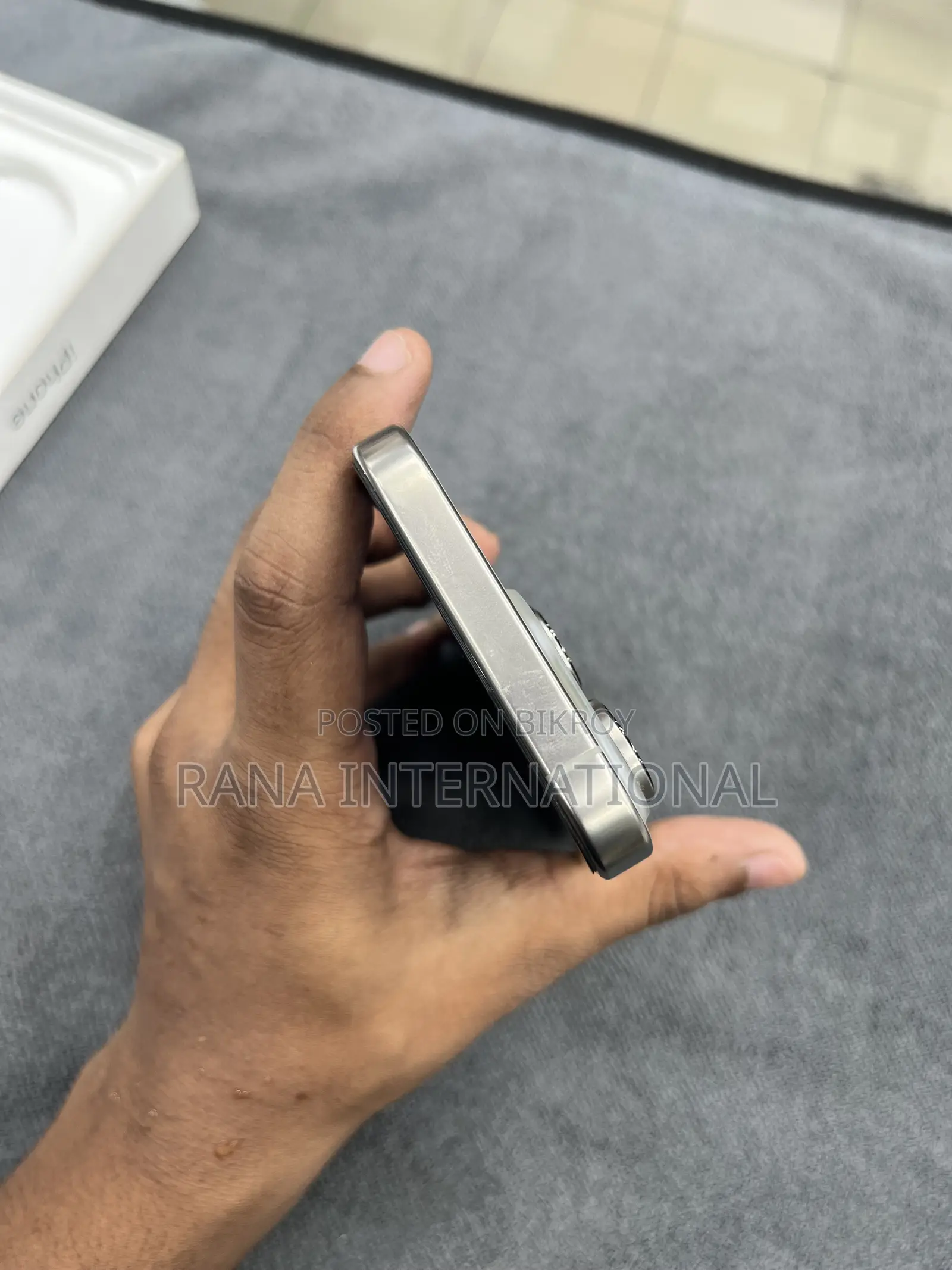 অ্যাপল আইফোন ১৬ প্রো ২৫৬ জিবি গ্রে