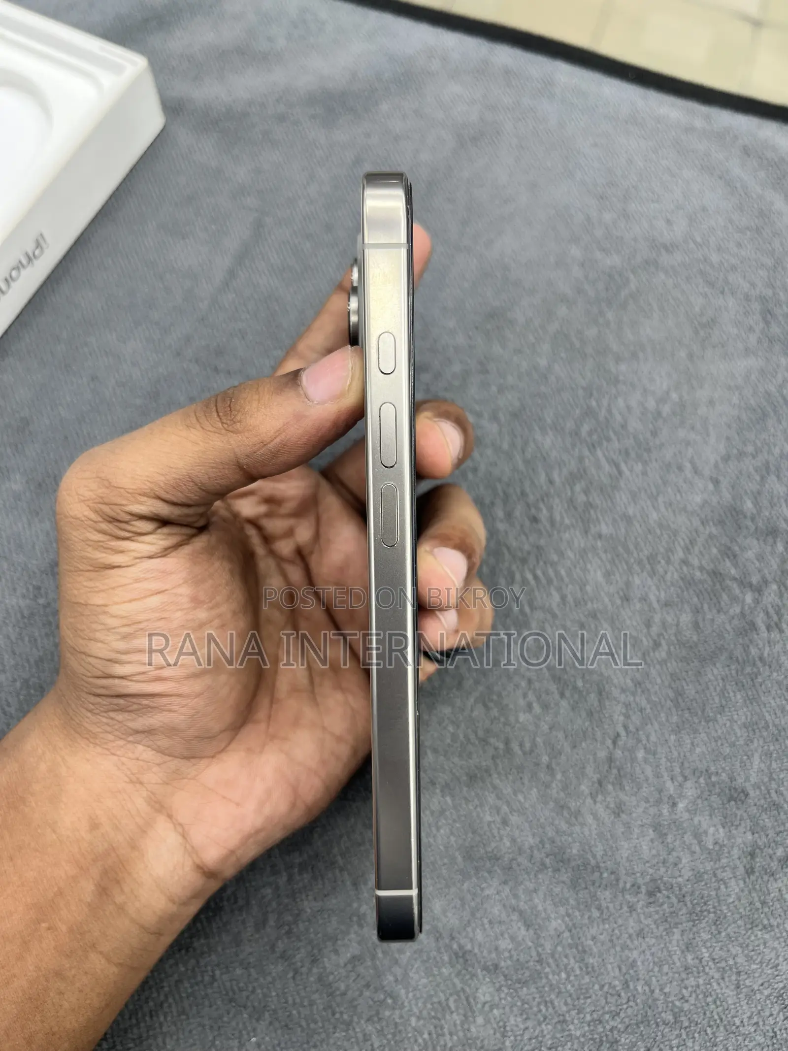 অ্যাপল আইফোন ১৬ প্রো ২৫৬ জিবি গ্রে