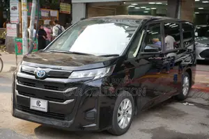 Toyota Noah 2022 Black