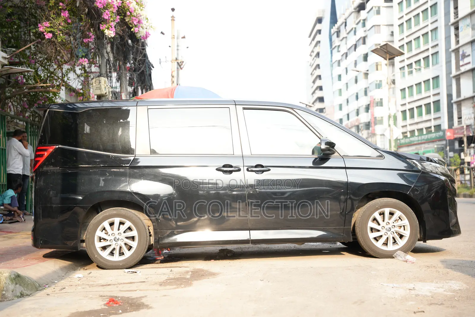 Toyota Noah 2022 Black