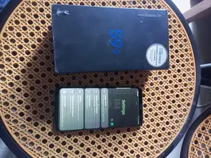 Samsung 64 GB Black