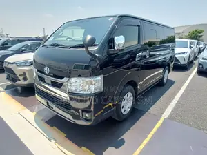 Toyota HiAce 2022 Black