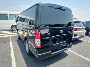 Toyota HiAce 2022 Black