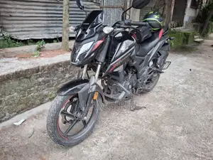 হোন্ডা এক্স-ব্লেড ১৬০ ২০২১ কালো