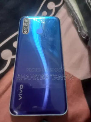 Vivo Y19 128 GB Blue