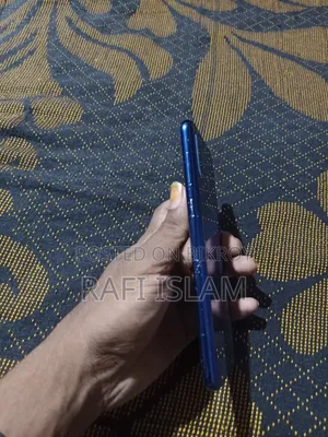 Samsung Galaxy A8S 128 GB Blue
