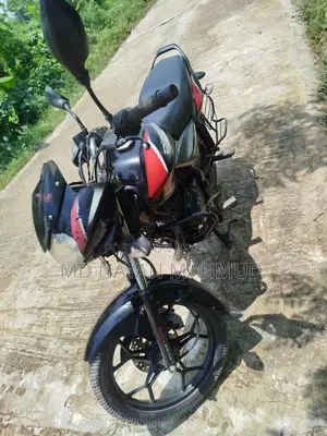 Bajaj Discover 125 2020 Black