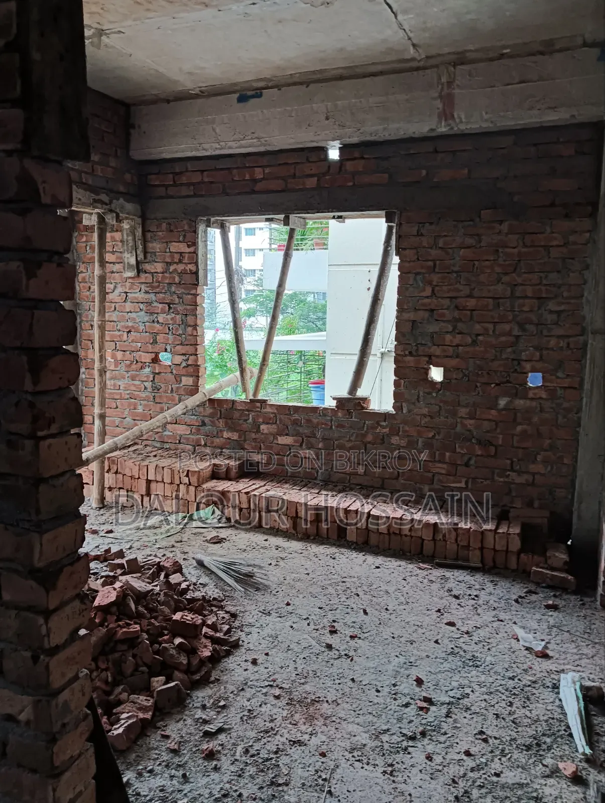 3-bedroom Apartment 2 minutes from 300 Feet Road, Basundhara for Sale
