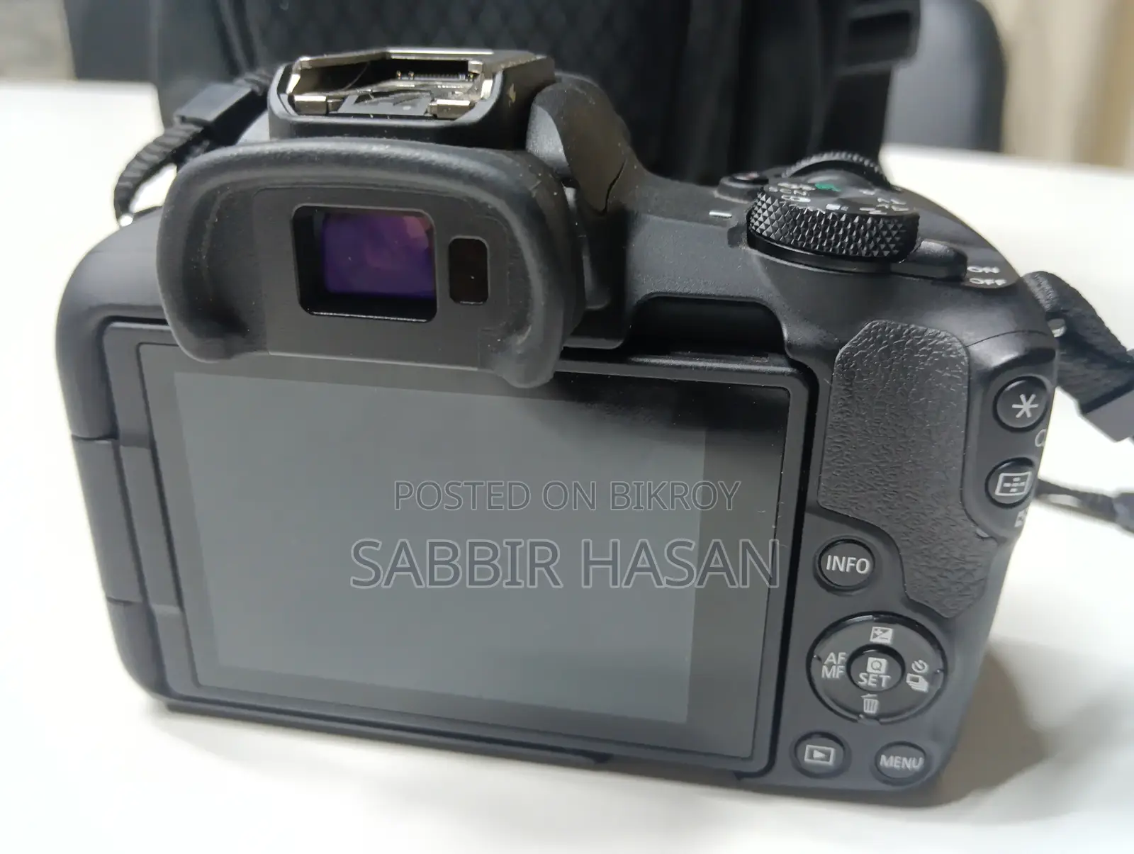 Canon EOS R50 Mirrorless Camera (18-45mm Lens)