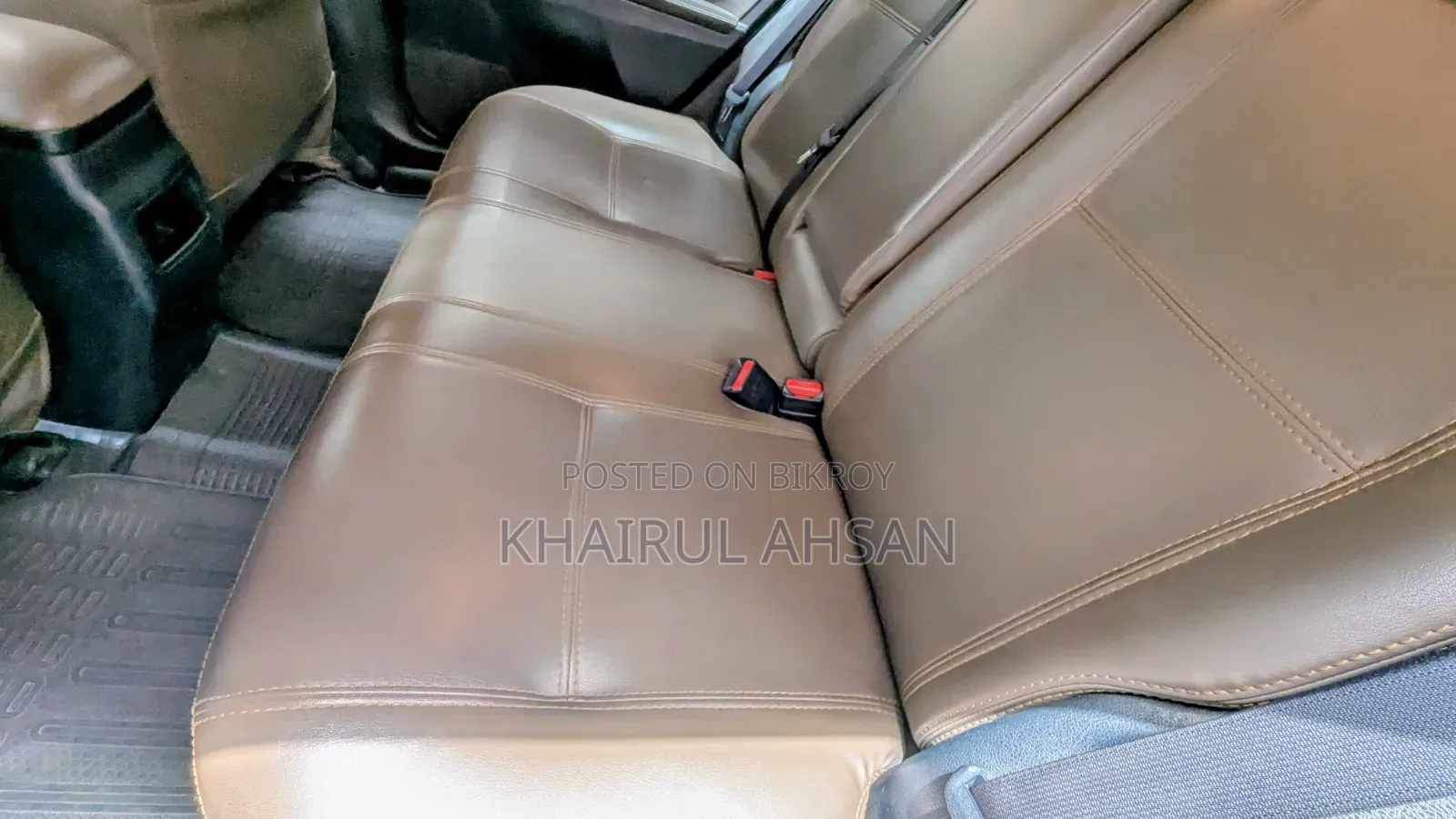 Toyota Auris 2012 Gray