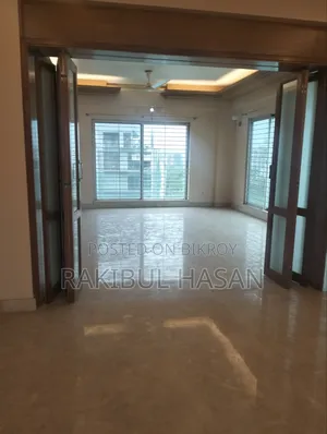 গুলশানে ভাড়ার জন্য ফার্নিশড ৩ বেডরুমের অ্যাপার্টমেন্ট