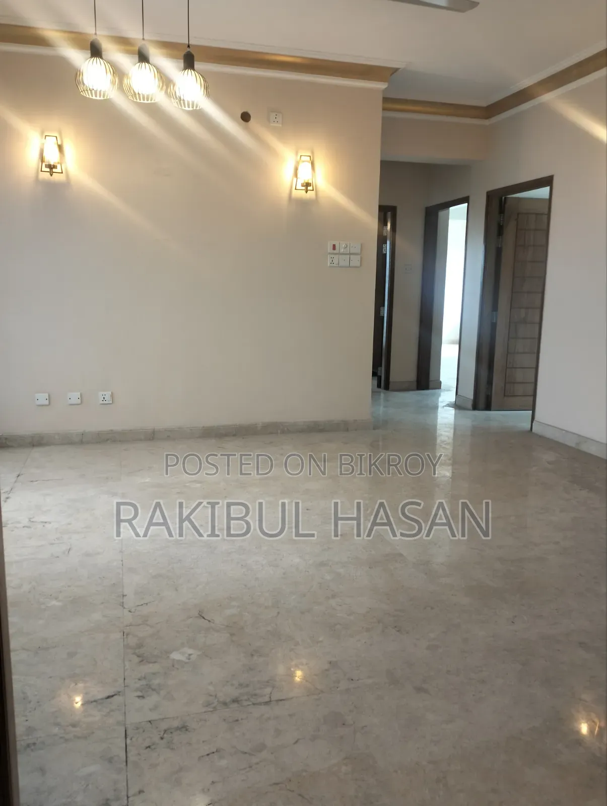 গুলশানে ভাড়ার জন্য ফার্নিশড ৩ বেডরুমের অ্যাপার্টমেন্ট
