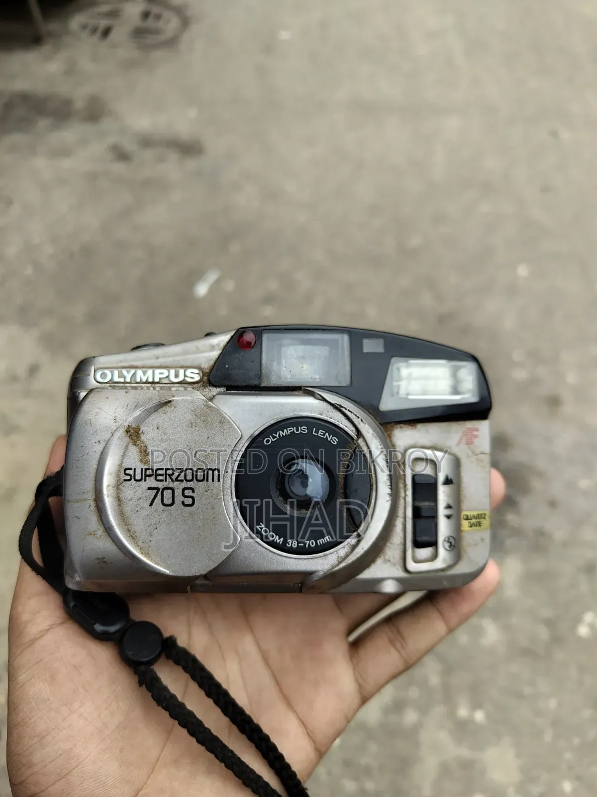 Super Zoom 70s