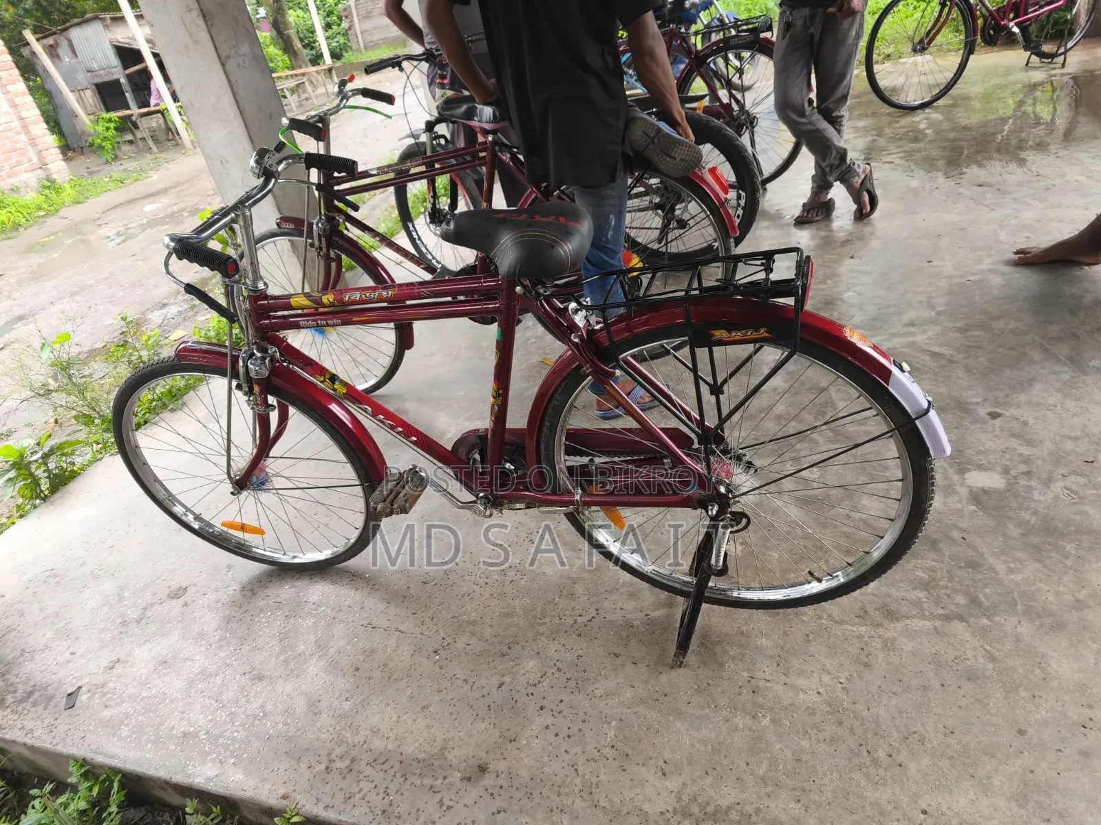 ব্যবহৃত কিন্তু নতুন কন্ডিশনের সাইকেল