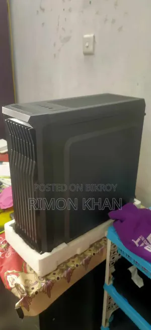 ডেস্কটপ কম্পিউটার গিগাবাইট ৮জিবি ইন্টেল কোর আই৩ এসএসডি ২৫৬জিবি