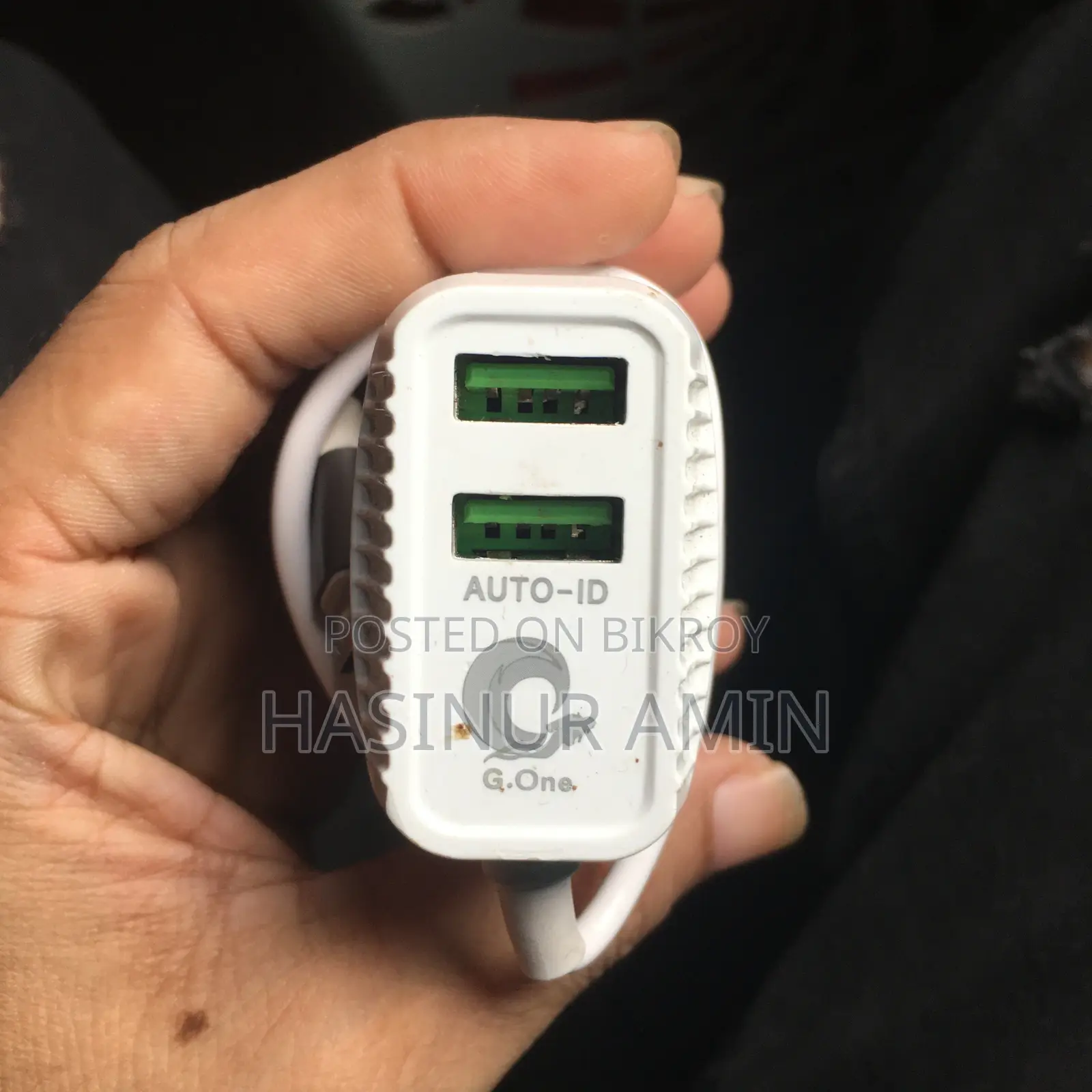 G One 15 Watt Mobile Charger