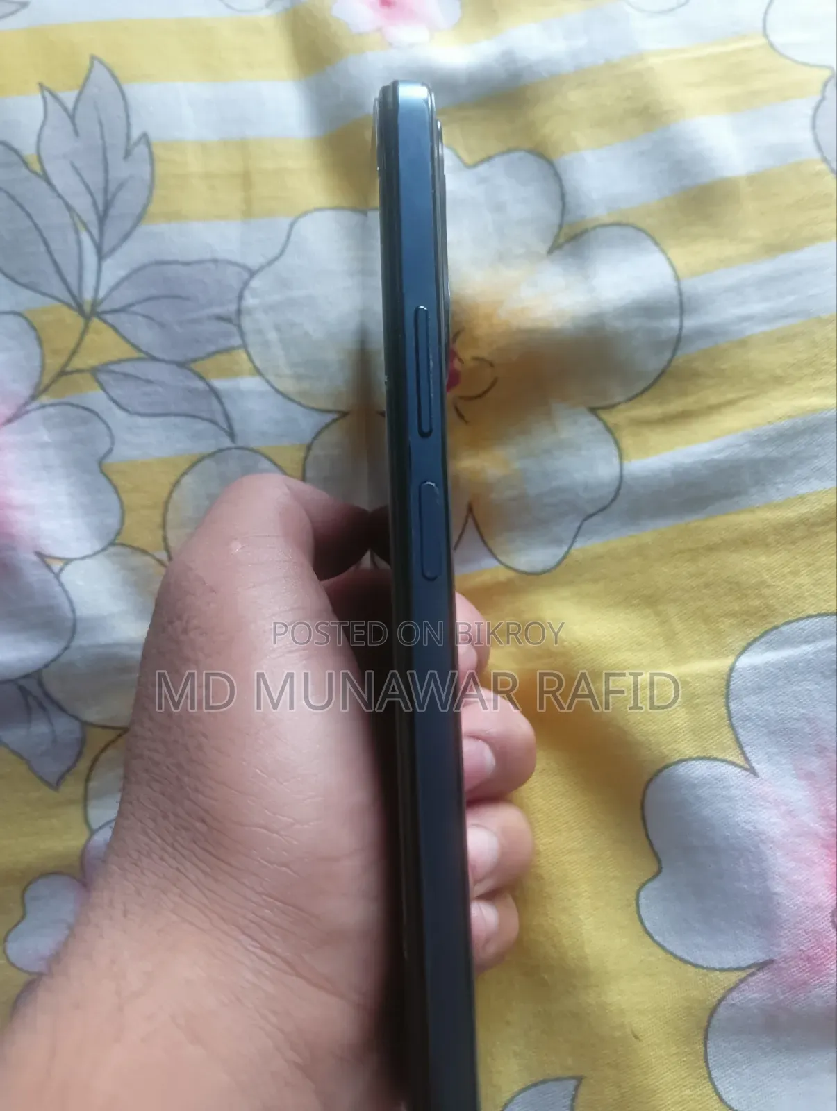 Vivo Y22s 128 GB