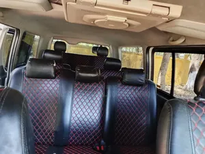 Toyota HiAce 2012 White