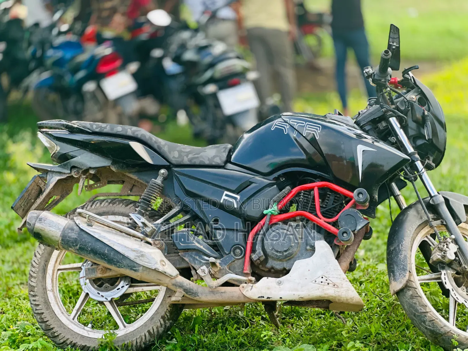 TVS Apache RTR 160 2V 2023 Black