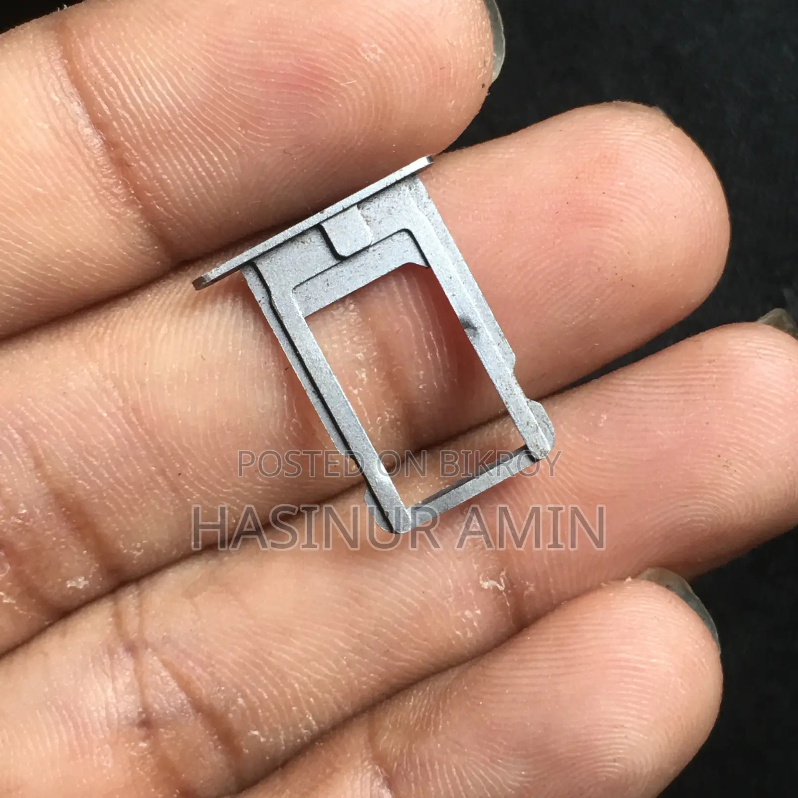 আইফোন ৫এস সিম কার্ড স্লট