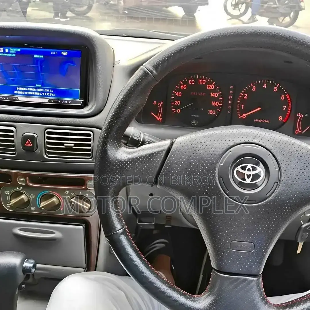 Toyota Corolla Sedan 1997 Gray