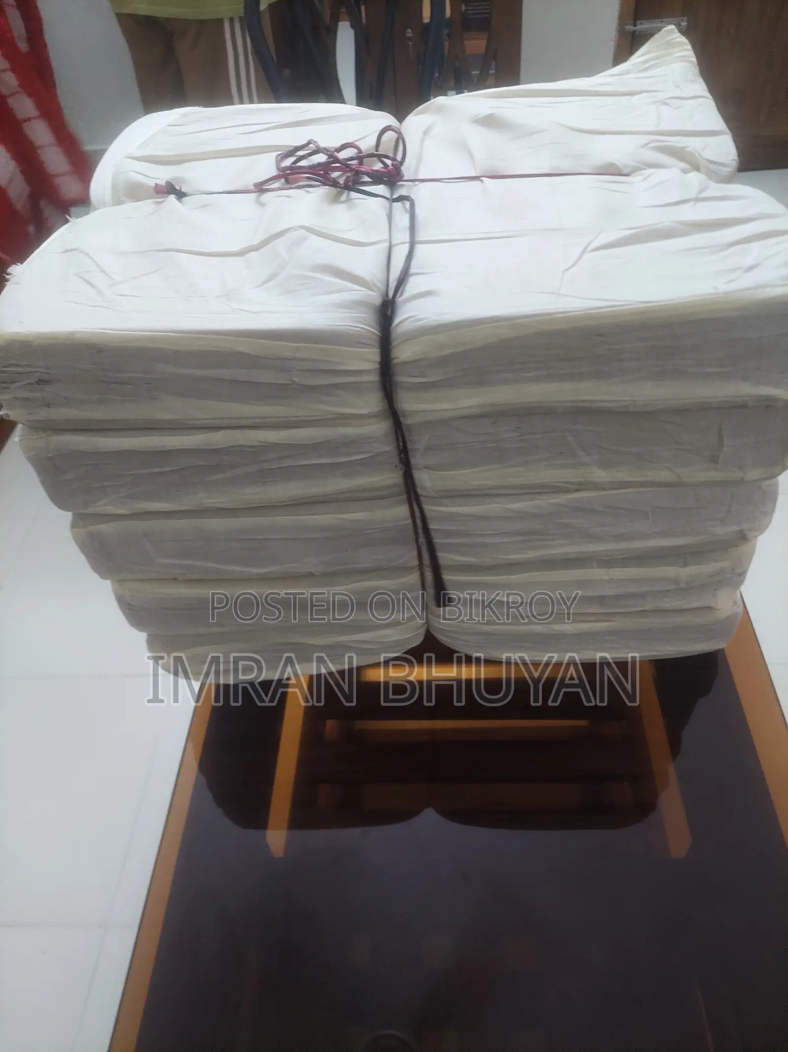 22/22 sofa foam. 16/22 Apex brand. 10 pieces