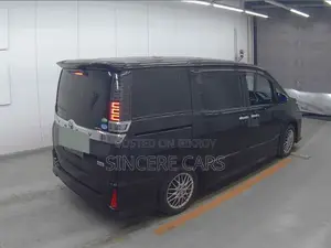Toyota Voxy 2021 Black