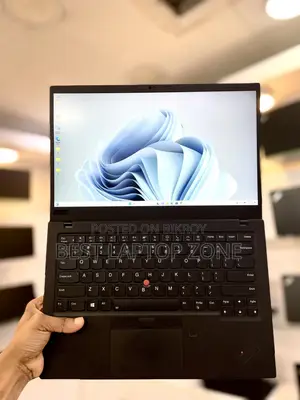 ল্যাপটপ লেনোভো থিংকপ্যাড এক্স১ কার্বন ১৬জিবি ইন্টেল কোর আই৫ এসএসডি ৫১২জিবি