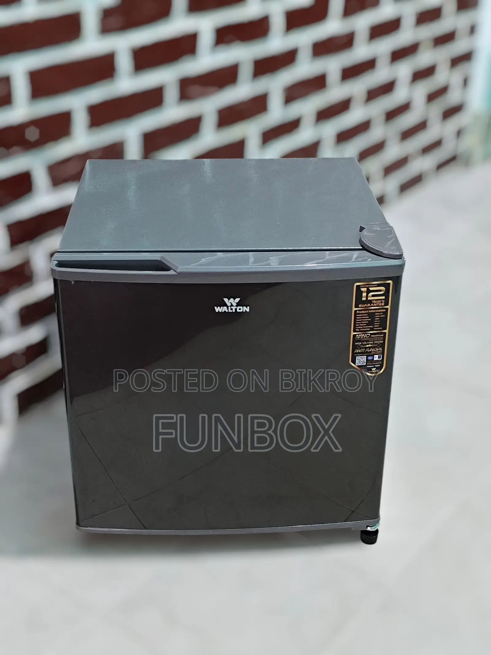 Used Walton WFO-JET- 50 Liter Mini Fridge Full Fresh Condition