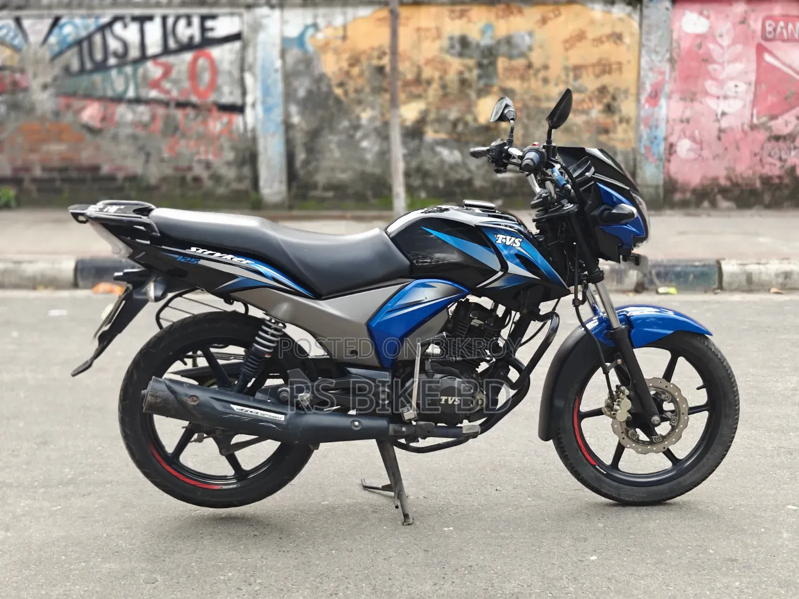 টিভিএস স্ট্রাইকার ১২৫ ২০২২ নীল