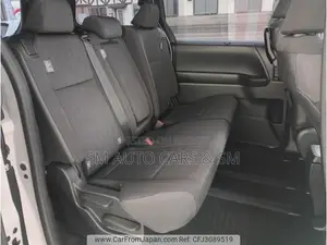 Toyota Noah 2022 Pearl