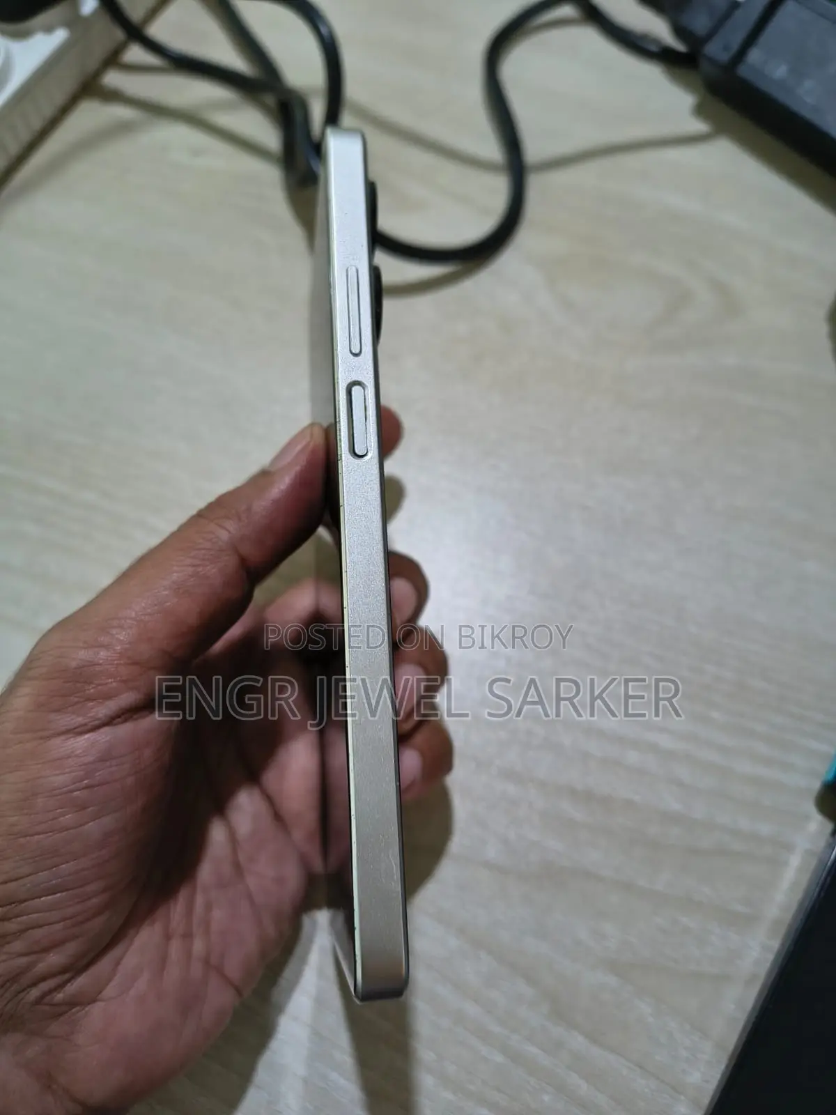 রিয়েলমি ১০ প্রো ১২৮ জিবি সিলভার