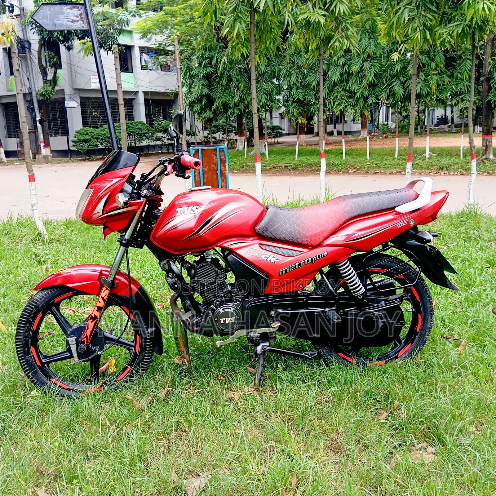টিভিএস মেট্রো প্লাস ২০১৯ লাল